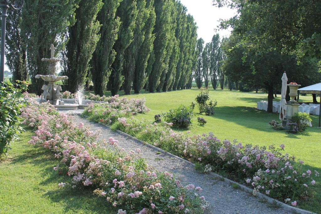 Villa Belvedere 1849 Misano di Gera d'Adda Bagian luar foto